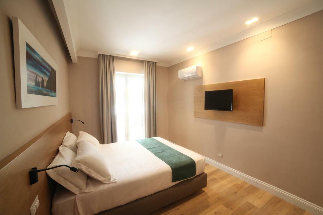 Toledo Relais Exclusive Rooms - By Pera Rooms Collection Nápoles Exterior foto