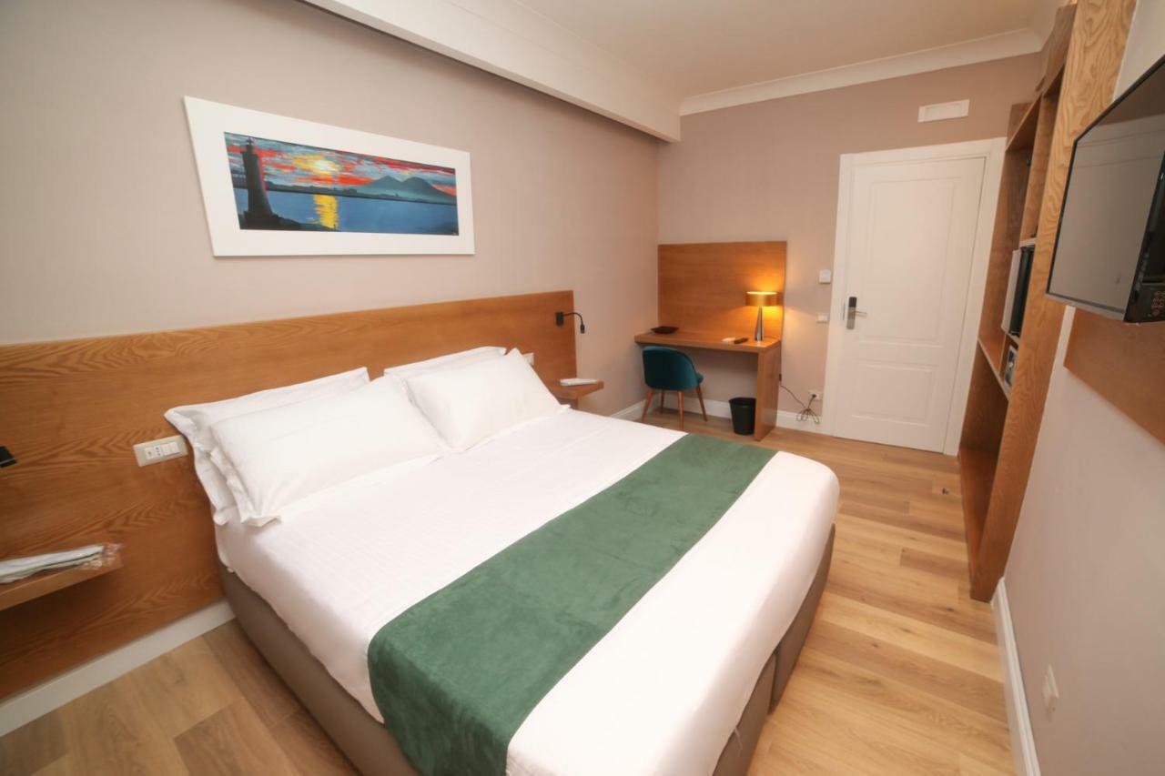 Toledo Relais Exclusive Rooms - By Pera Rooms Collection Nápoles Exterior foto