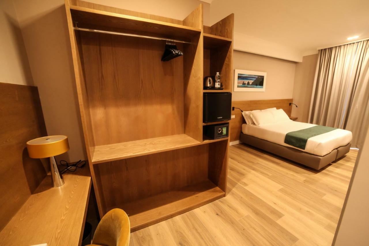 Toledo Relais Exclusive Rooms - By Pera Rooms Collection Nápoles Exterior foto